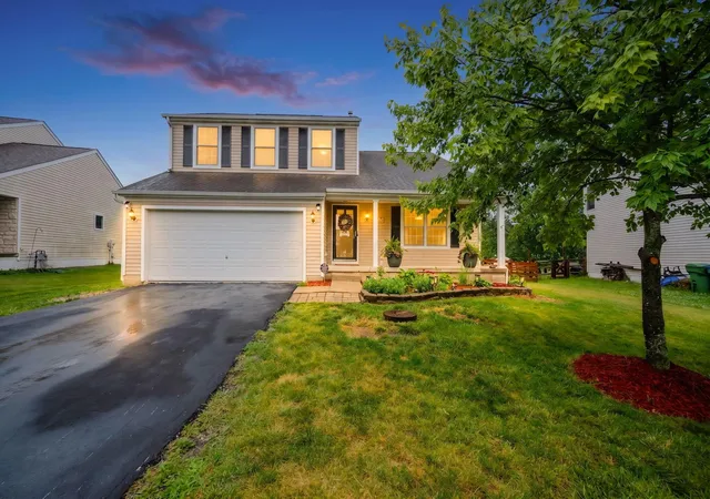 Homes for sale in Marysville, OH | 1717 Creekview Dr, Marysville, OH 43040 | MLS# 226023322