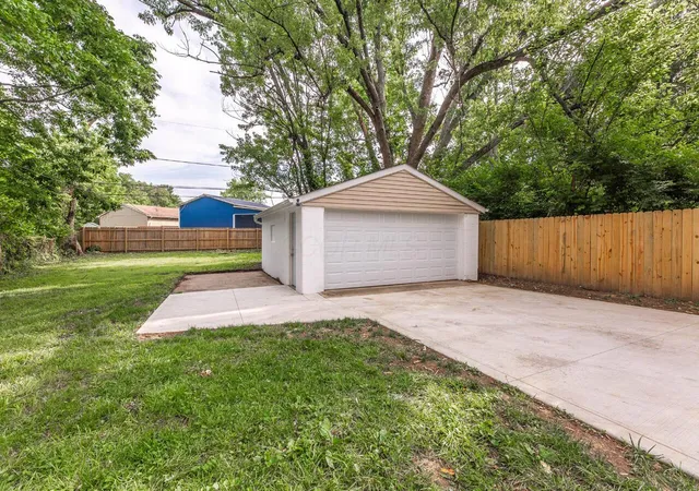 Homes for sale in Columbus, OH | 2288 Middlehurst Dr, Columbus, OH 43219 | MLS# 226023337