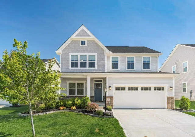 Homes for sale in Pickerington, OH | 231 Arlington Dr, Pickerington, OH 43147 | MLS# 226023407