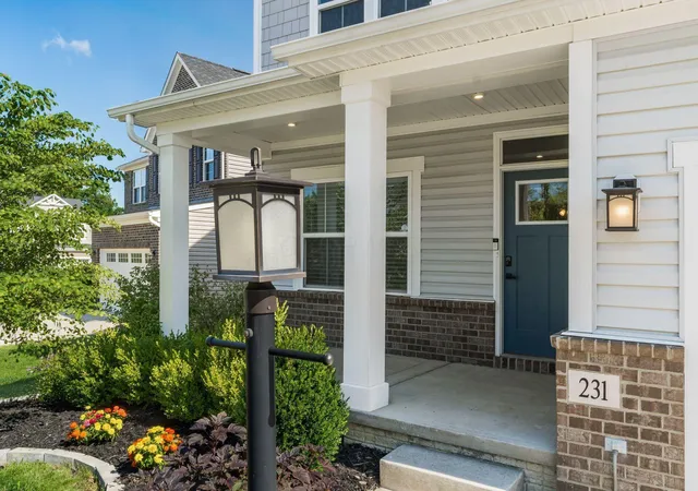 5th image of 231 Arlington Dr, Pickerington, OH 43147 | MLS# 226023407