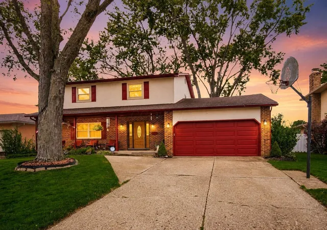 1st image of 6329 Bellmeadow Dr, Columbus, OH 43229 | MLS# 226023585