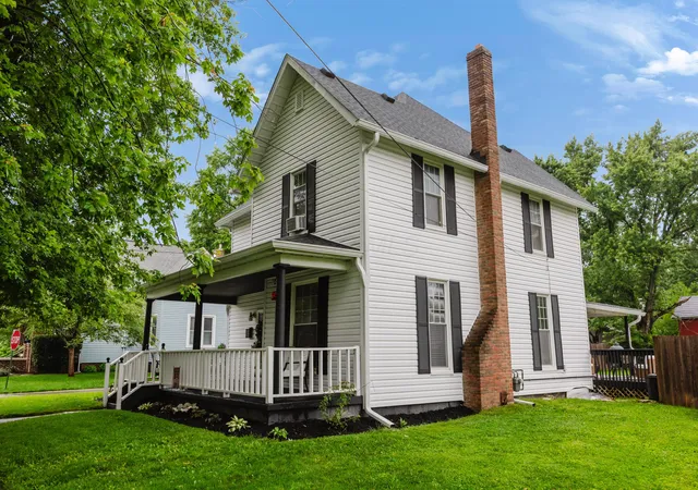 2nd image of 204 E 1st Ave, Plain City, OH 43064 | MLS# 226023359