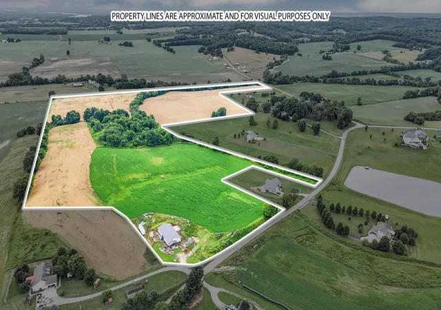 Land for sale at 10510 Somerset Rd, Thornville, OH 43076 | MLS# 226023393