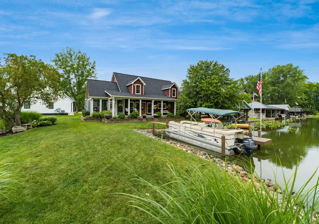 Homes for sale in Thornville, OH | 10230 Canoe Ln, Thornville, OH 43076 | MLS# 226023435