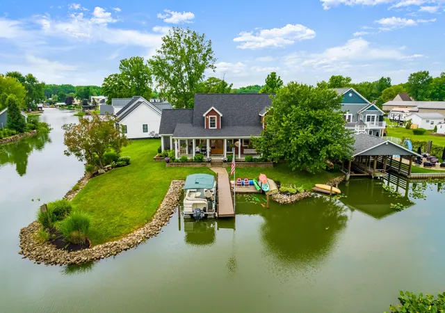 Homes for sale in Thornville, OH | 10230 Canoe Ln, Thornville, OH 43076 | MLS# 226023435