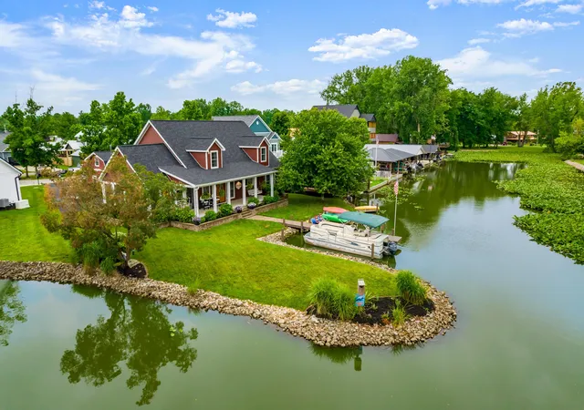 Homes for sale in Thornville, OH | 10230 Canoe Ln, Thornville, OH 43076 | MLS# 226023435