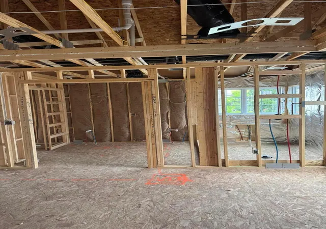 Photo 2 of Single family home for sale at 262 W South St, Worthington, OH 43085 | MLS# 226023554 | Listing updated on 2026-07-29