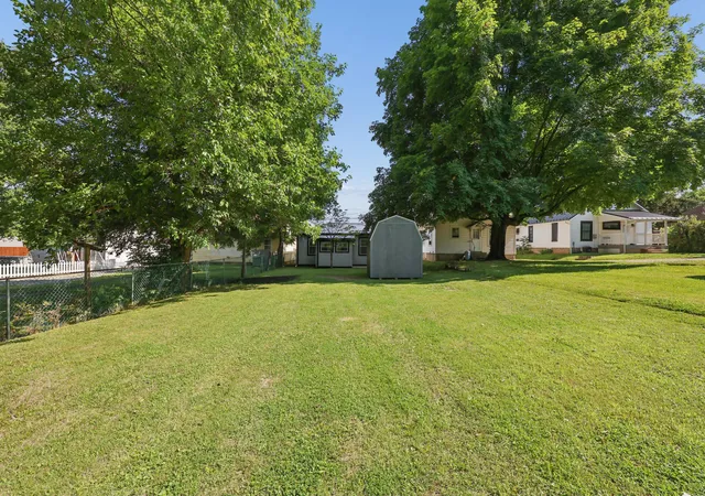 Homes for sale in Circleville, OH | 411 E Ohio St, Circleville, OH 43113 | MLS# 226023443