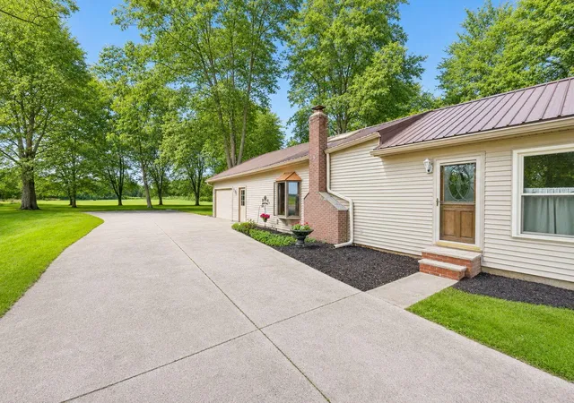 Photo 3 of Single family home for sale at 11547 State Route 47, Richwood, OH 43344 | MLS# 226023476 | Listing updated on 2026-09-15