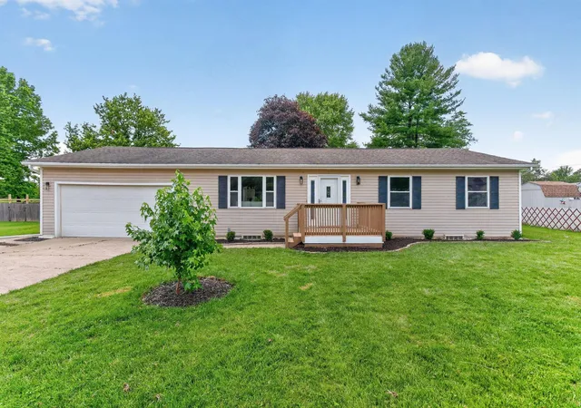 Homes for sale in Pataskala, OH | 60 Daley Dr Sw, Pataskala, OH 43062 | MLS# 226023493