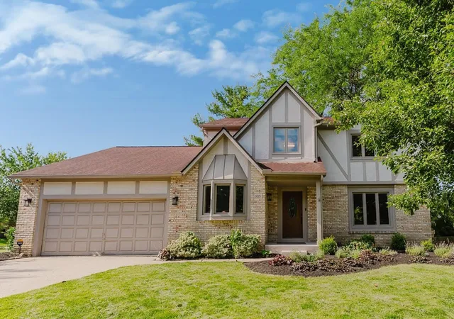Single family home for sale at 1015 Pine View Rd, Westerville, OH 43081 | MLS# 226023597