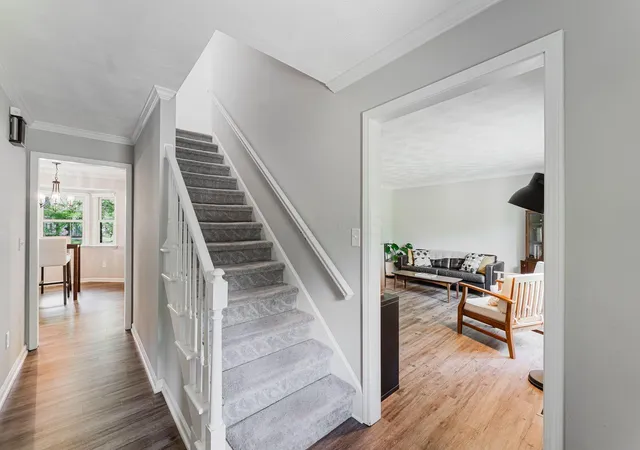 Photo 3 of Single family home for sale at 1015 Pine View Rd, Westerville, OH 43081 | MLS# 226023597 | Listing updated on 2026-09-12