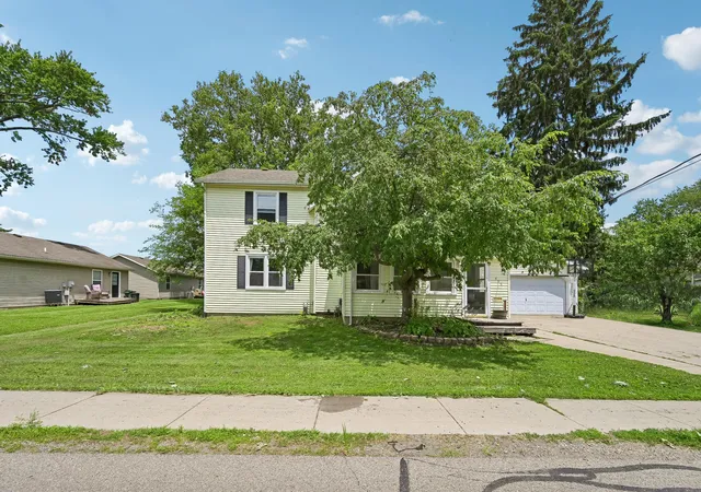 Homes for sale in Urbana, OH | 638 W Light St, Urbana, OH 43078 | MLS# 226023759