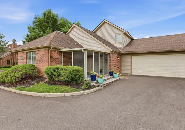 Homes for sale in Powell, OH | 9448 Clermont Blvd, Powell, OH 43065 | MLS# 226023919