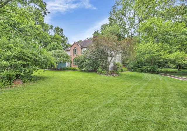 Homes for sale in Pataskala, OH | 200 Hazelton Etna Rd Sw, Pataskala, OH 43062 | MLS# 226023695