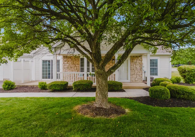 Homes for sale in Circleville, OH | 1237 Dunhurst St, Circleville, OH 43113 | MLS# 226023623