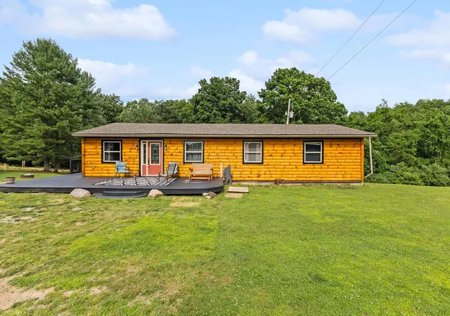 Photo 1 of Single family home for sale at 13370 Ohio 374, Rockbridge, OH 43149 | MLS# 226023636 | Listing updated on 2026-09-02