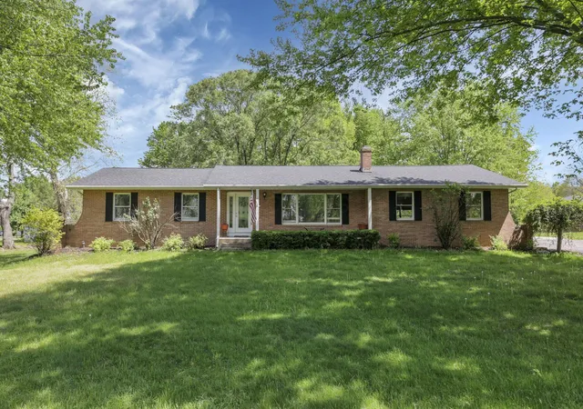 Homes for sale in Canal Winchester, OH | 5450 Mason Rd Nw, Canal Winchester, OH 43110 | MLS# 226023652