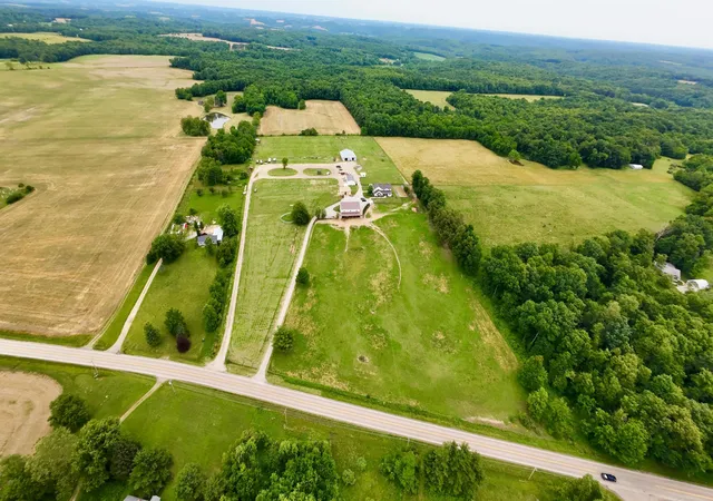 Homes for sale in Gambier, OH | 27261 Newcastle Rd, Gambier, OH 43022 | MLS# 226023662