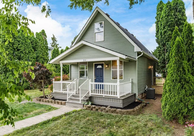 5th image of 23 E Oak St, Canal Winchester, OH 43110 | MLS# 226023693