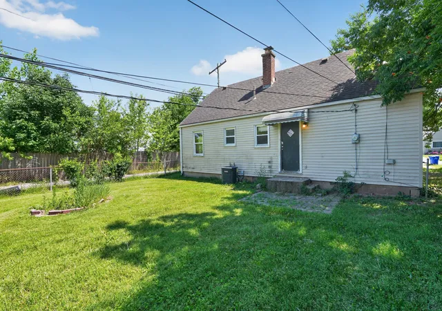 Photo 2 of Single family home for sale at 1748 Audrey Rd, Columbus, OH 43224 | MLS# 226025672 | Listing updated on 2026-09-17