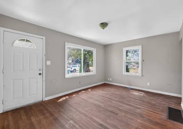 Photo 3 of Single family home for sale at 1748 Audrey Rd, Columbus, OH 43224 | MLS# 226025672 | Listing updated on 2026-09-17