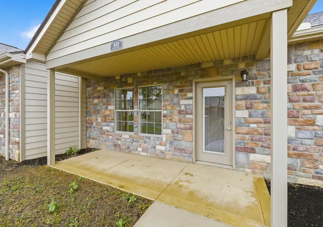 4th image of 1931 Sussex Wy, Marion, OH 43302 | MLS# 226023841
