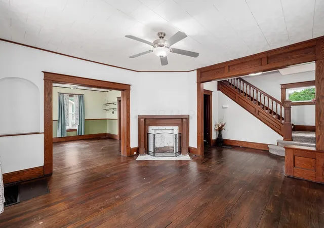 Homes for sale in Mount Vernon, OH | 118 E Burgess St, Mount Vernon, OH 43050 | MLS# 226023957