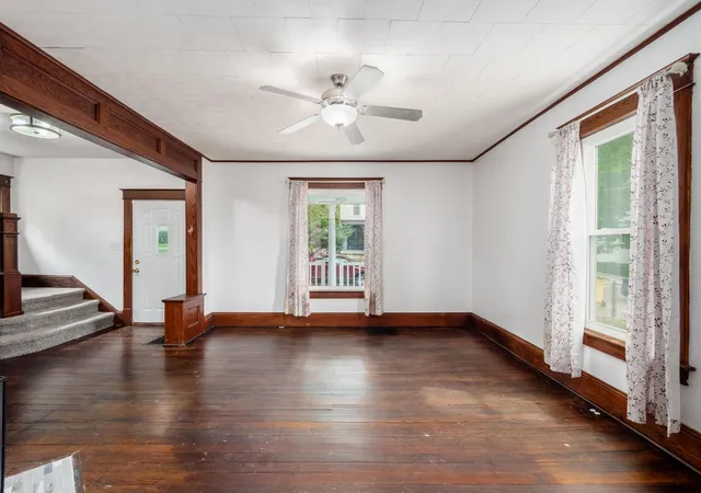 Homes for sale in Mount Vernon, OH | 118 E Burgess St, Mount Vernon, OH 43050 | MLS# 226023957