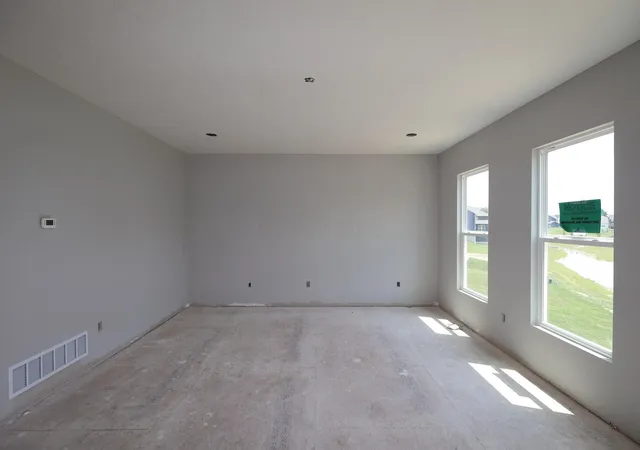 3rd image of 4586 Burgstaller Ct, Grove City, OH 43123 | MLS# 226023740
