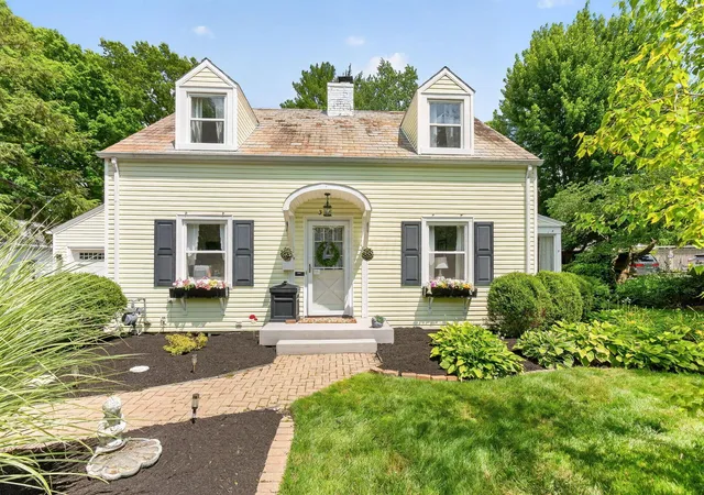 Homes for sale in Delaware, OH | 356 N Washington St, Delaware, OH 43015 | MLS# 226024901