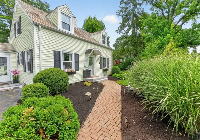 Homes for sale in Delaware, OH | 356 N Washington St, Delaware, OH 43015 | MLS# 226024901