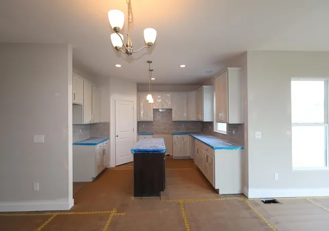 Photo 4 of Single family home for sale at 345 Royal Fern Ln, Lewis Center, OH 43035 | MLS# 226023745 | Listing updated on 2026-09-15