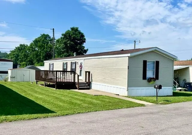 Homes for sale in Lancaster, OH | 1660 E Main St #88, Lancaster, OH 43130 | MLS# 226024821