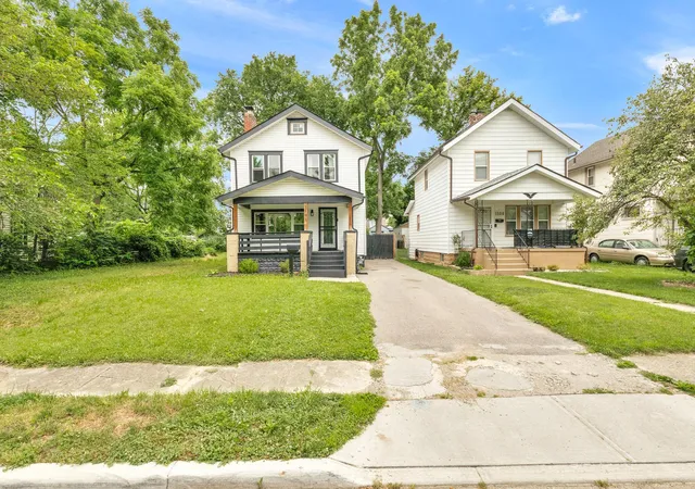 Homes for sale in Columbus, OH | 1502 Aberdeen Ave, Columbus, OH 43211 | MLS# 226023761