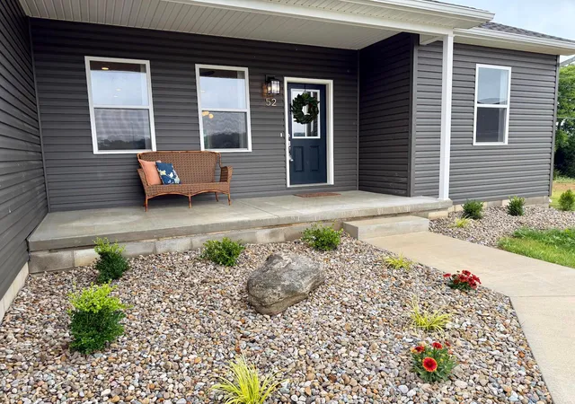 2nd image of 52 Pickett Ct, Chillicothe, OH 45601 | MLS# 226028742