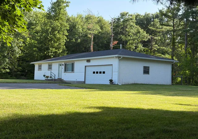 Homes for sale in New Albany, OH | 8909 Peter Hoover Rd, New Albany, OH 43054 | MLS# 226024555