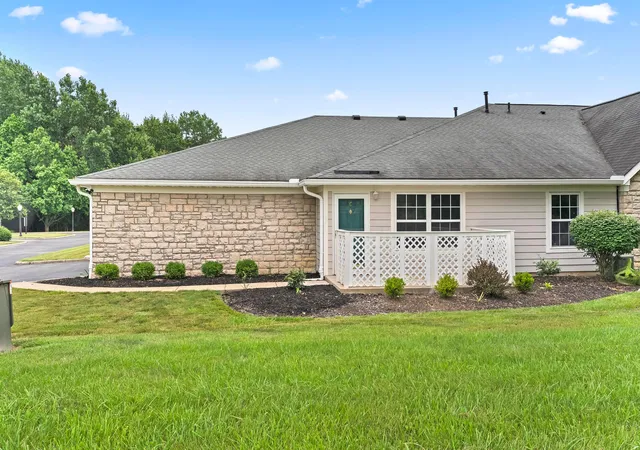 Homes for sale in Canal Winchester, OH | 185 Groveport Pike #4C, Canal Winchester, OH 43110 | MLS# 226023880