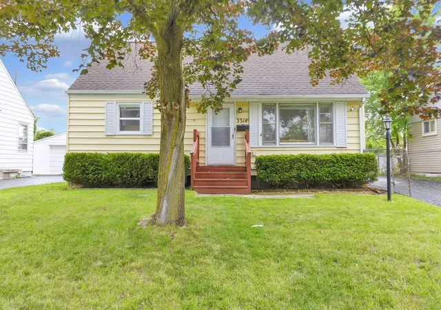 Homes for sale in Columbus, OH | 3314 Towers Ct N, Columbus, OH 43227 | MLS# 226023879