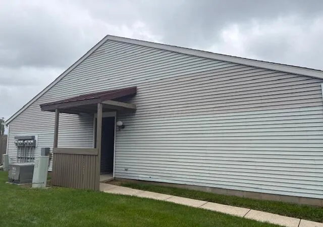 Homes for sale in Newark, OH | 110 Pimlico Avenue, Newark, OH 43055 | Houzeo