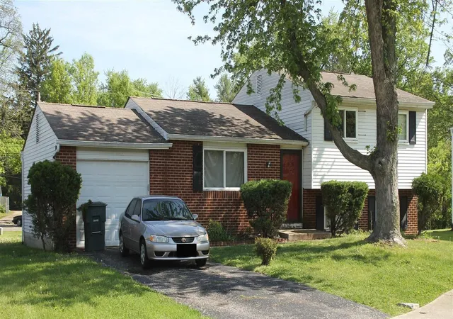 2nd image of 2630 Agawam Cir, Columbus, OH 43224 | MLS# 226023928
