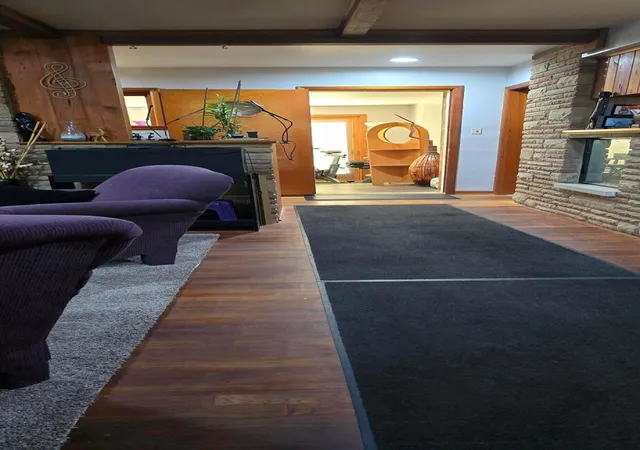 2nd image of 4010 Sunbury Rd, Columbus, OH 43219 | MLS# 226023946