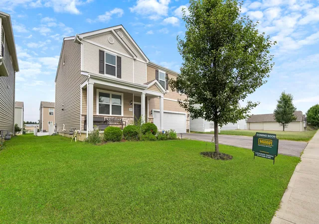 2nd image of 1207 Snipe View Loop E, Blacklick, OH 43004 | MLS# 226031239