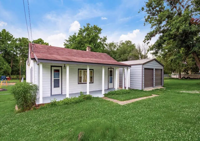 Homes for sale in Newark, OH | 168 Waterworks Rd, Newark, OH 43055 | MLS# 226024028
