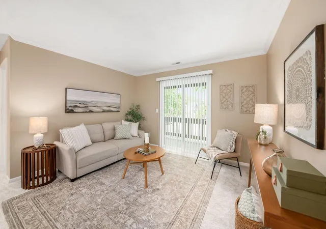 4th image of 5315 Stonemeadow Ave #F, Columbus, OH 43220 | MLS# 226025847