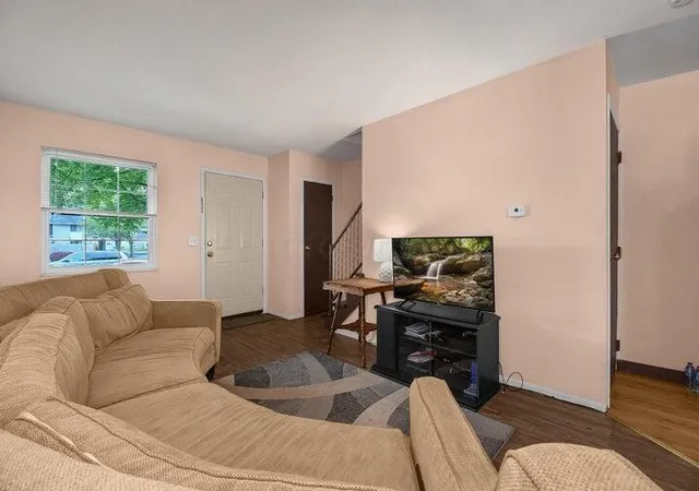 Photo 2 of Condo for sale at 5690 Beechcroft Rd #B, Columbus, OH 43229 | MLS# 226023986 | Listing updated on 2026-08-18