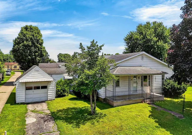 1st image of 873 Jackson St, Richmond Dale, OH 45673 | MLS# 226024436