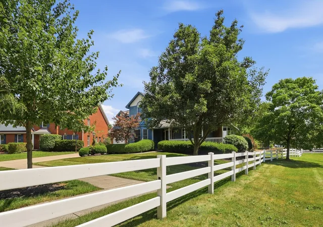 Photo 2 of Single family home for sale at 580 Palm Dr, Marysville, OH 43040 | MLS# 226027708 | Listing updated on 2026-09-11