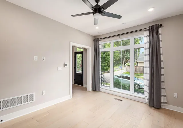 4th image of 1251 Perry St #A, Columbus, OH 43201 | MLS# 226030340