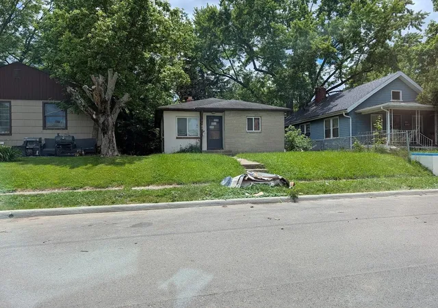 2nd image of 1183 Aberdeen Ave, Columbus, OH 43211 | MLS# 226024237